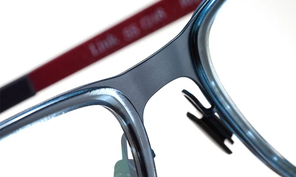 modische Brille vom Optiker in Hamburg Marke BLAC Modell BSSH LINK ROYAL 01 DE C Small modische Brille vom Optiker in Hamburg Marke BLAC Modell BSSH LINK ROYAL 01 DE C Small