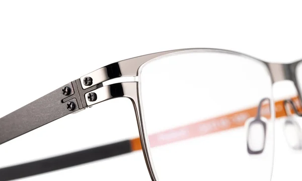 modische Brille vom Optiker in Hamburg Marke BLAC Modell BSSH PINHOTI IRON NI C Small modische Brille vom Optiker in Hamburg Marke BLAC Modell BSSH PINHOTI IRON NI C Small