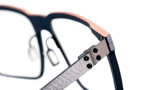 modische Brille vom Optiker in Hamburg Marke BLAC Modell BTFH NIELS MARINA SUNSET DE C Small modische Brille vom Optiker in Hamburg Marke BLAC Modell BTFH NIELS MARINA SUNSET DE C Small